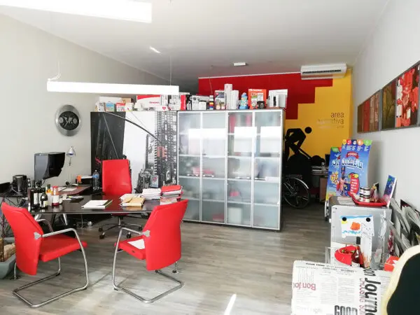 Ufficio via Eduardo De Filippo 32, Martinsicuro