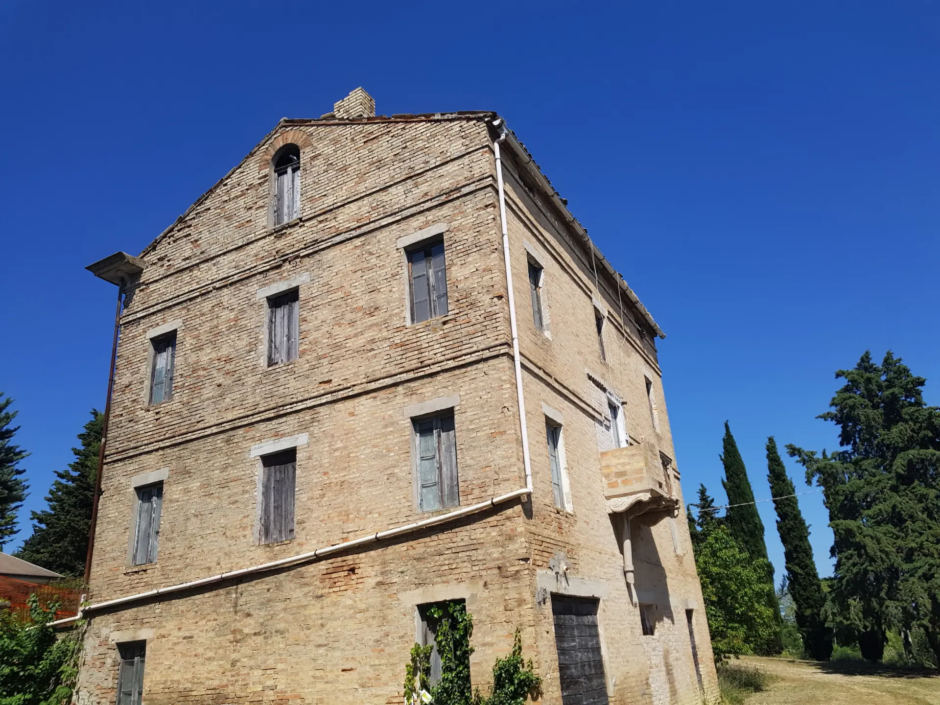 Immagine per casa in vendita a Fermo via Contrada Campiglione 139