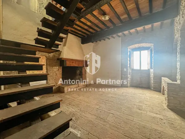 Casa via Frazione Izzalini 14, Todi