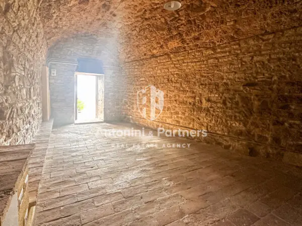 Casa via Frazione Izzalini 14, Todi