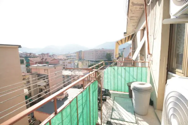 Monolocale corso Nazionale 119, La Spezia