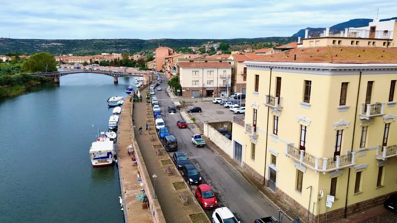 Immagine per Albergo/Hotel in affitto a Bosa Bosa Centro Mare