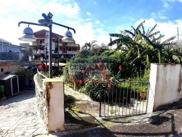 Casa Semindipendente via Consolare Valeria, Giardini-Naxos