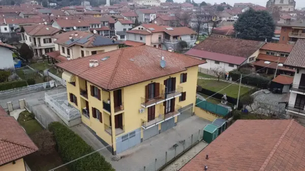 Quadrilocale via Guido Gozzano 48, Strambino