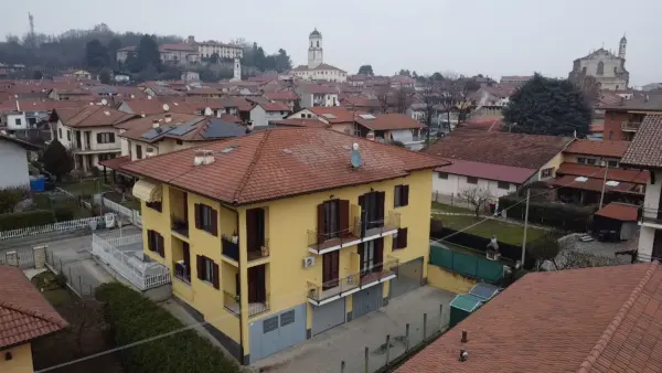 Quadrilocale via Guido Gozzano 48, Strambino