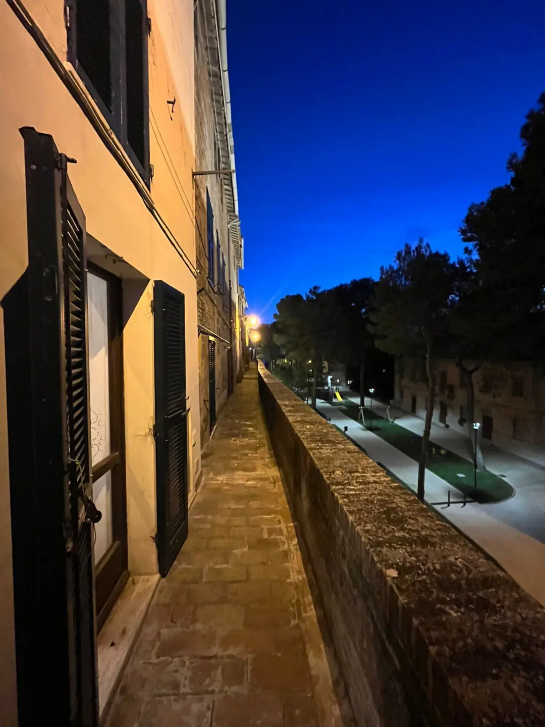 Immagine per Villa trifamiliare in vendita a Belvedere Ostrense piazza Leopardi 4
