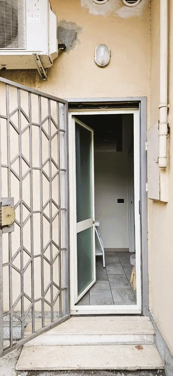 Immagine per Locale commerciale in affitto a Torino corso Siracusa 72