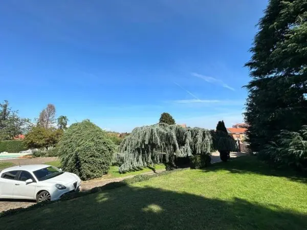 Villa via Maccallè, Rivoli