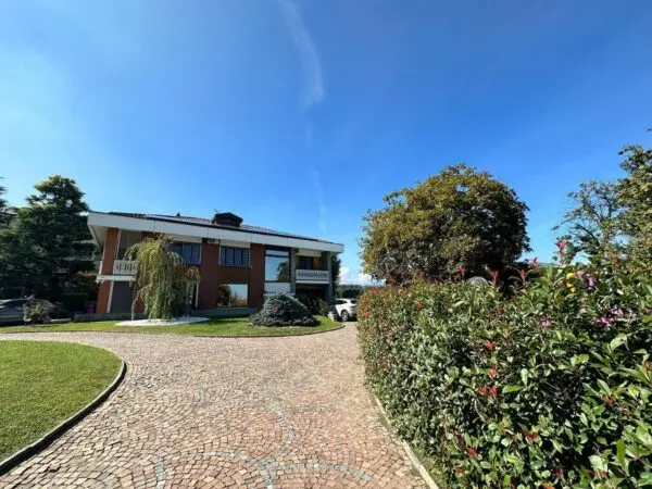 Villa via Maccallè, Rivoli