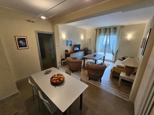 Trilocale via San Maurizio Di Monti 21, Rapallo