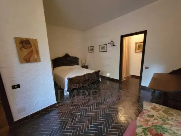 Villa via Vincenzo Gioberti 11, Bordighera