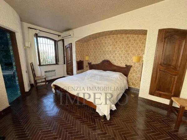 Villa via Vincenzo Gioberti 11, Bordighera