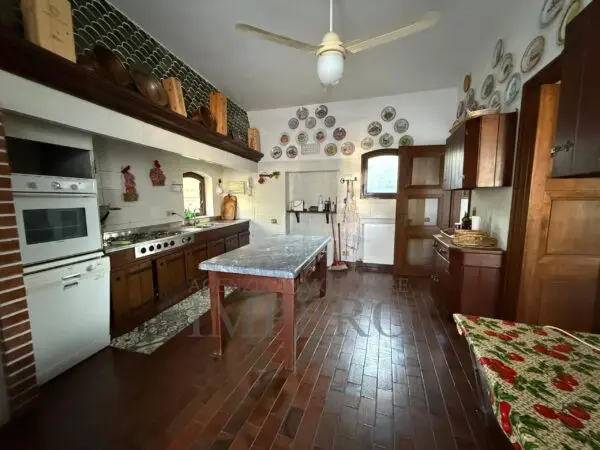 Villa via Vincenzo Gioberti 11, Bordighera