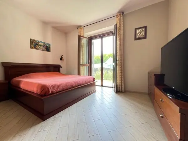 Villa Unifamiliare strada Romana, Villaggio, Caselette