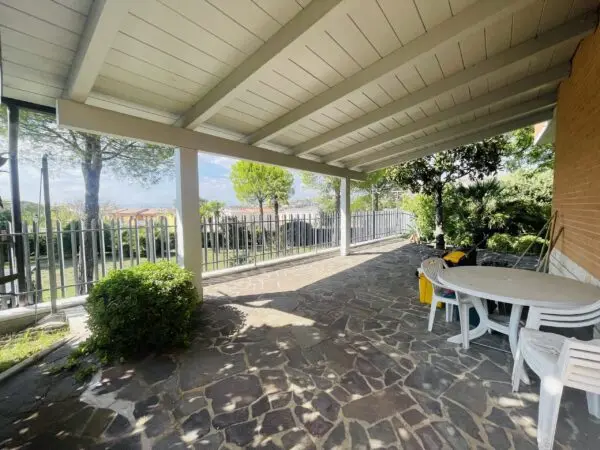 Villa via Cagiata, Osimo