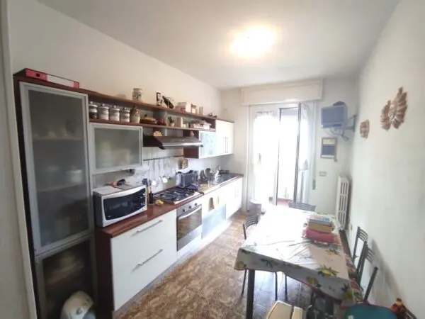 Appartamento via Xxv Aprile 23, Ameglia