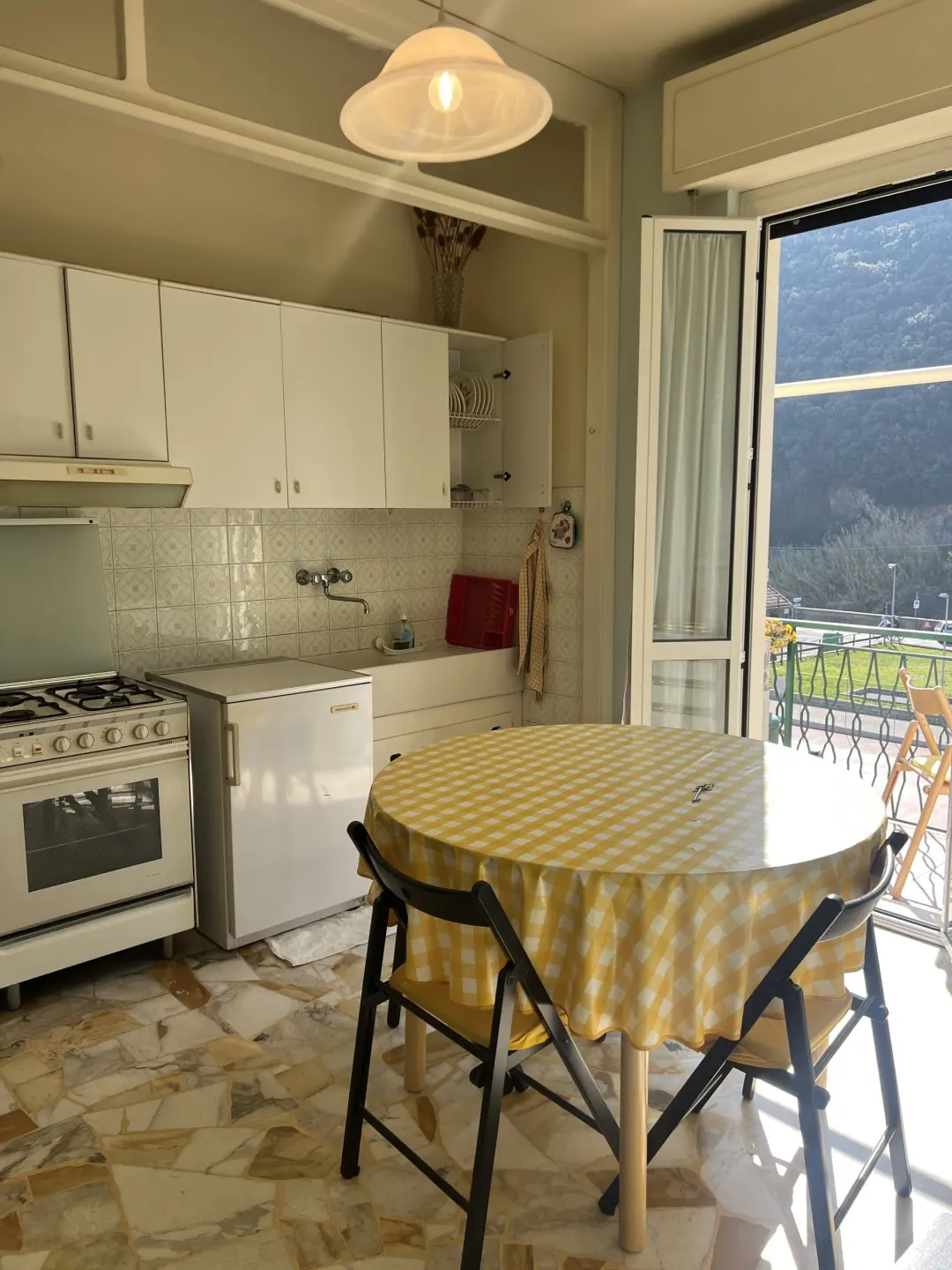 Immagine per Bilocale in vendita a Finale Ligure via Cesare Abba