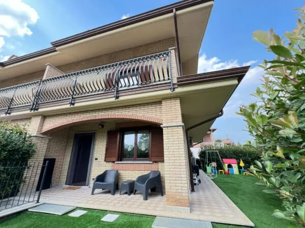Villa via Val Della Torre 222, Caselette
