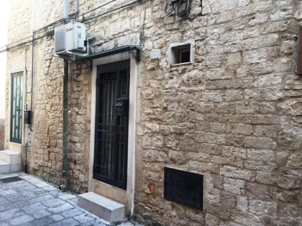 Porzione Di Casa via Ferrantina, Casamassima