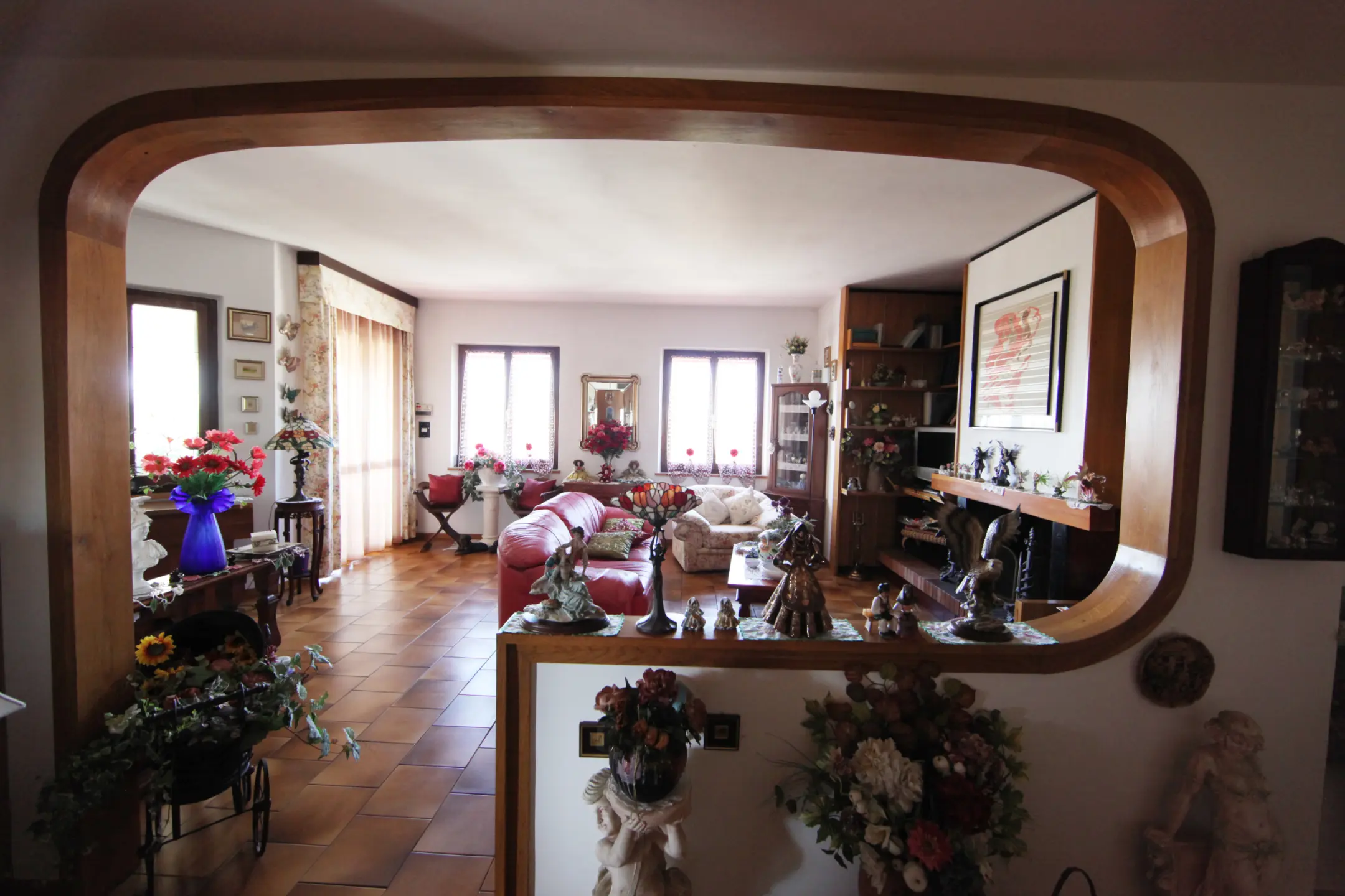 Immagine per Villa in vendita a Luni via Sottoferrovia