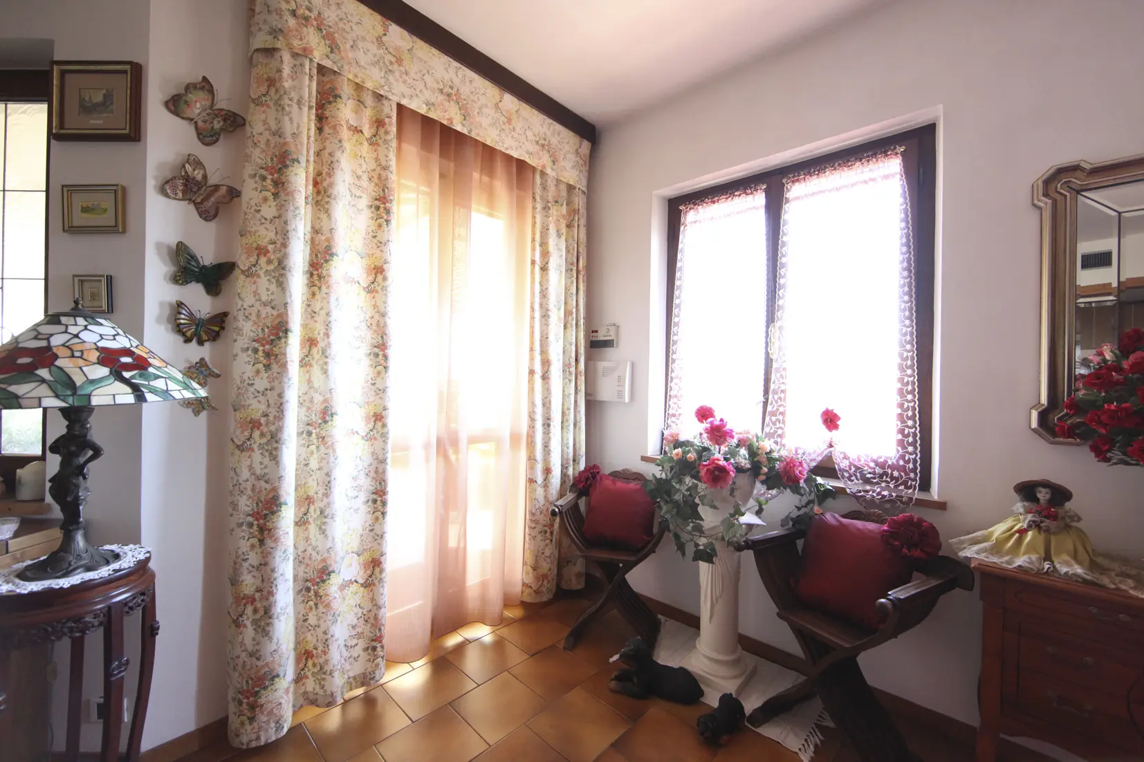 Immagine per Villa in vendita a Luni via Sottoferrovia