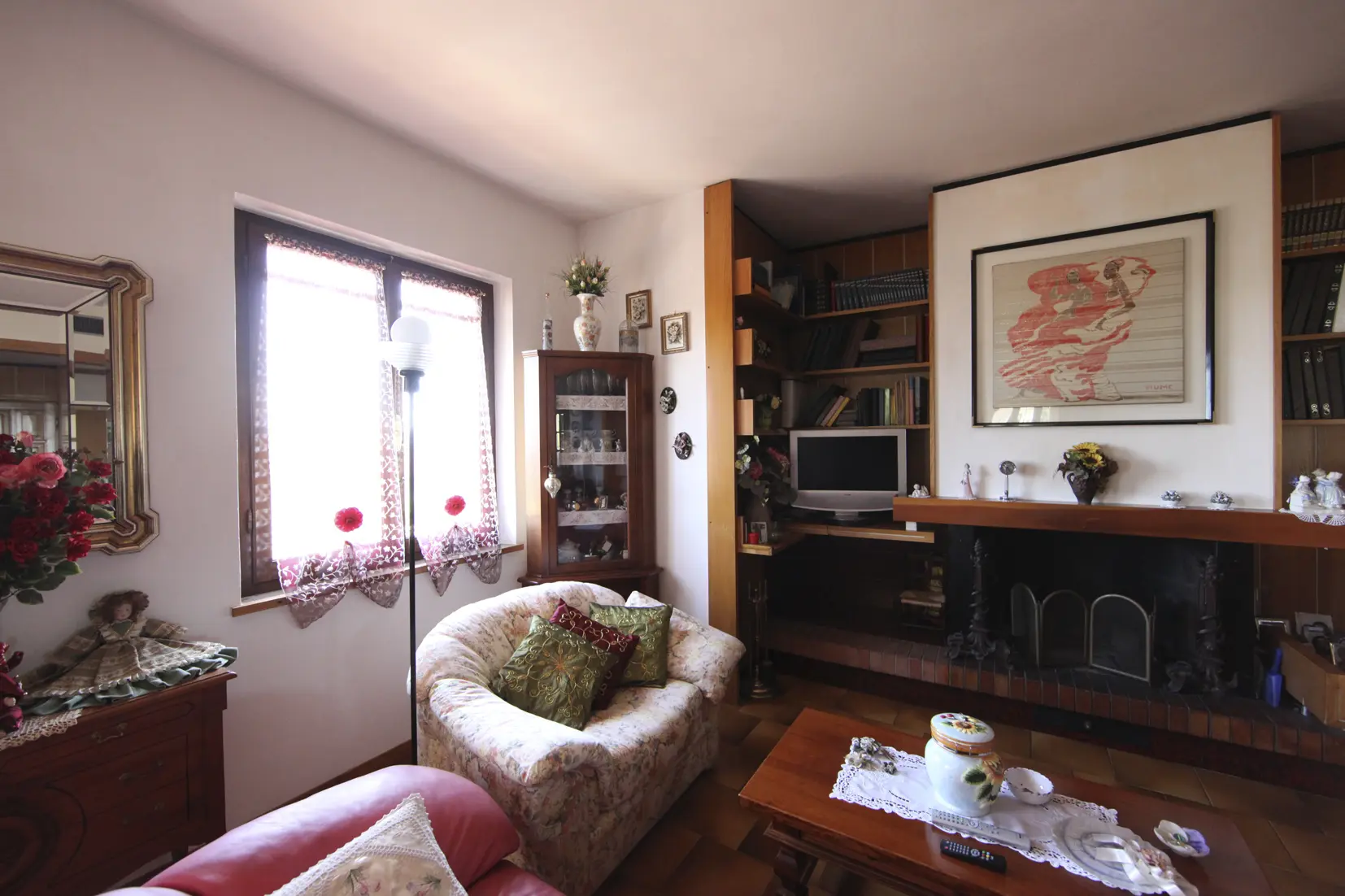 Immagine per Villa in vendita a Luni via Sottoferrovia