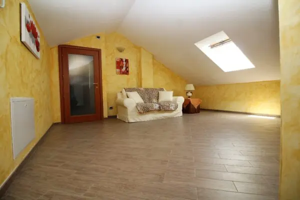 Villa Unifamiliare strada Romana, Villaggio, Caselette