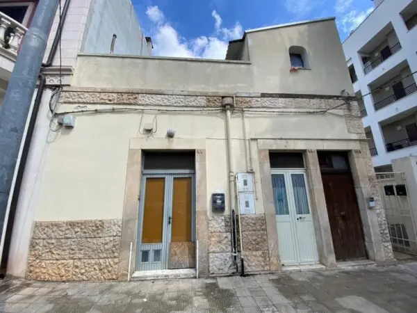 Appartamento viale Della Libertà 44, Casamassima