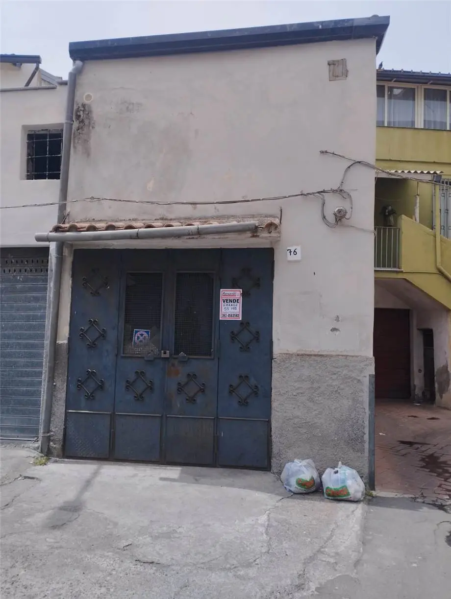 Immagine per Box in vendita a Adrano via Spirito Santo