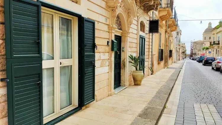 Immagine per Casa indipendente in vendita a Noto via Principe Umberto