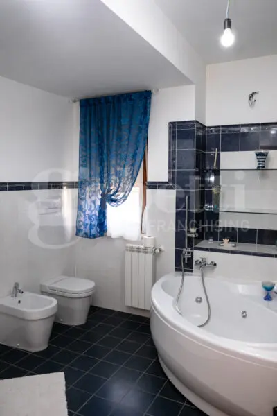 Duplex via V Guaragna I Trav 19, Orsomarso