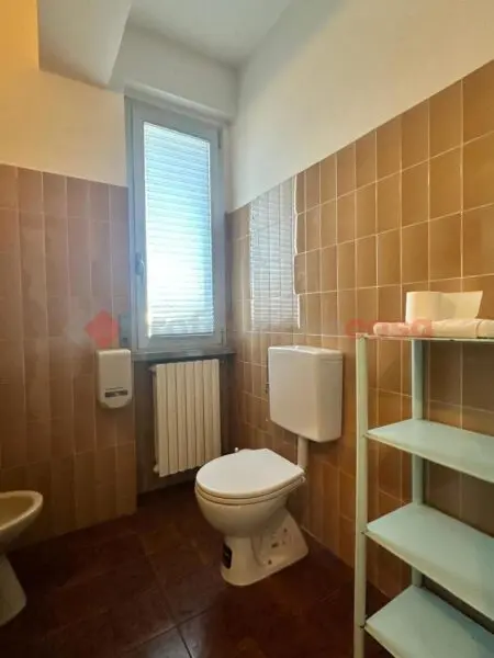 Negozio via Pietro Gobetti, Arezzo
