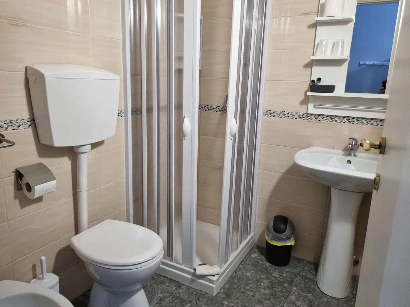 Immagine per Attività Commerciale in vendita a Sanremo via Roma 95