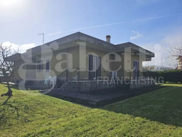 Villa via Fiume Lao 473, Scalea