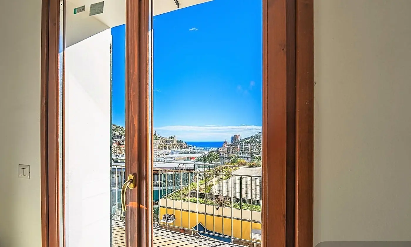 Immagine per Villa bifamiliare in vendita a Sanremo strada Borgo Ponente 10