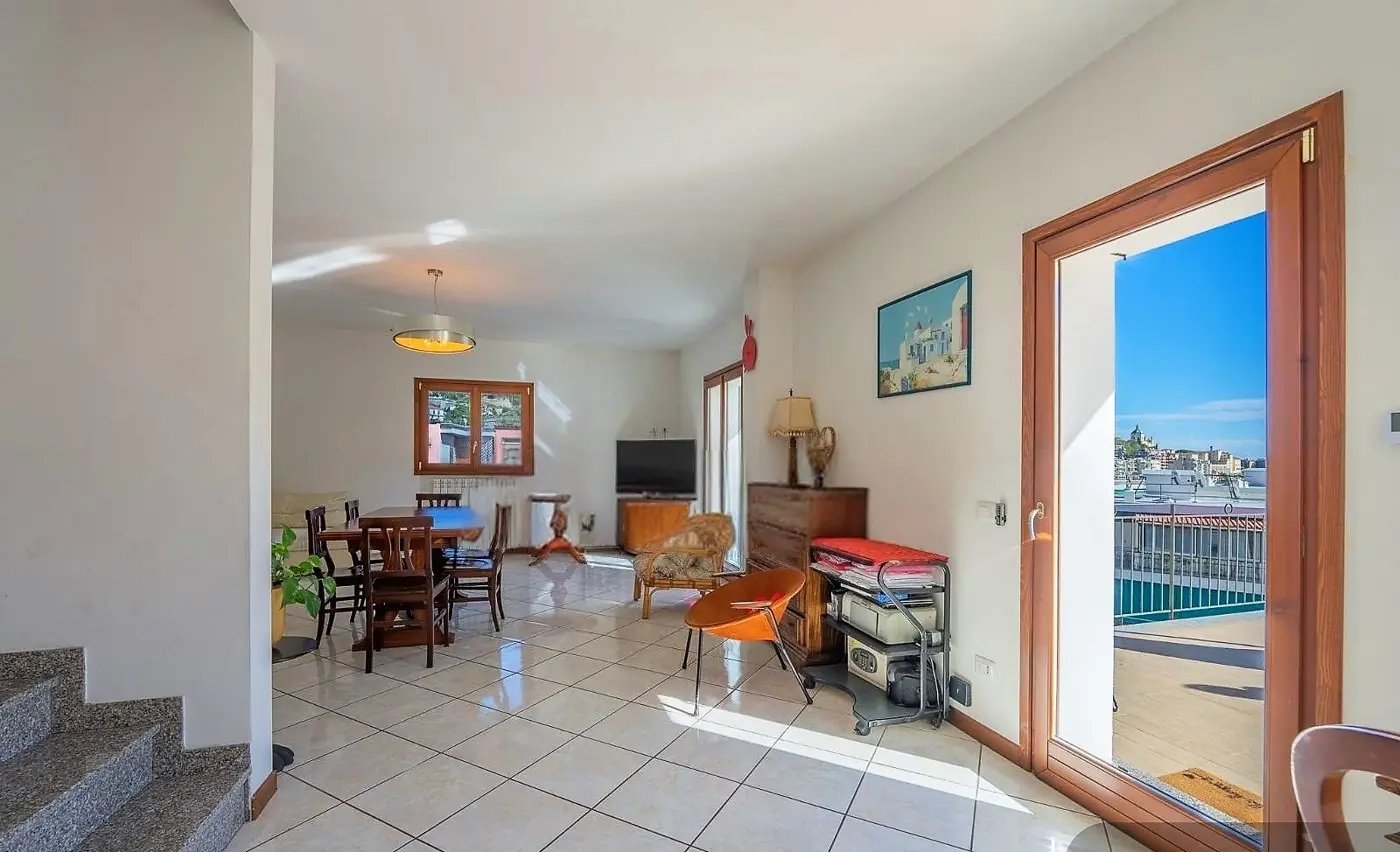 Immagine per Villa bifamiliare in vendita a Sanremo strada Borgo Ponente 10