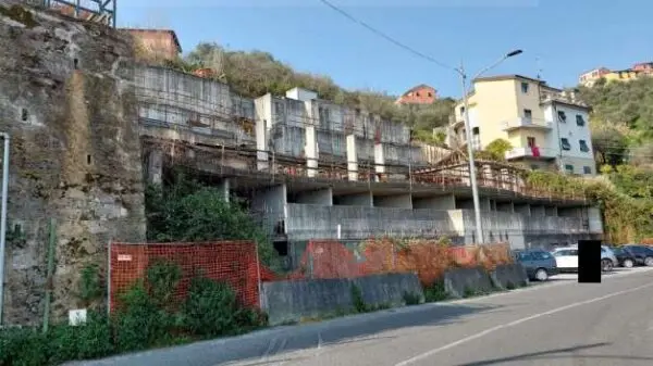 Stabile - Palazzo via Fieschi Snc, La Spezia