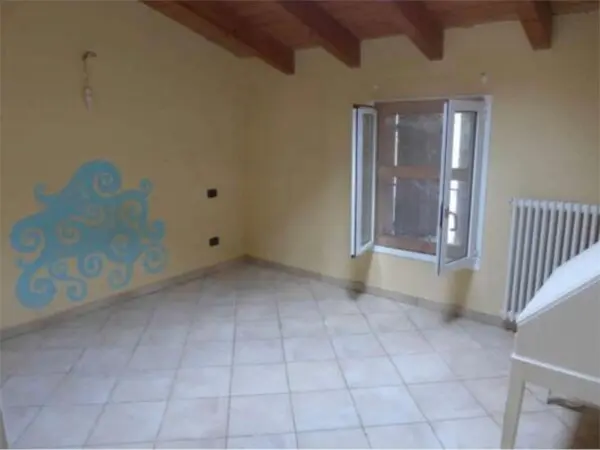 Appartamento via Caduti Della Bettola 119, Vezzano Sul Crostolo