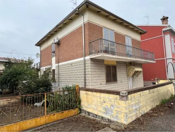Stabile - Palazzo strada Provinciale 63r, Gualtieri