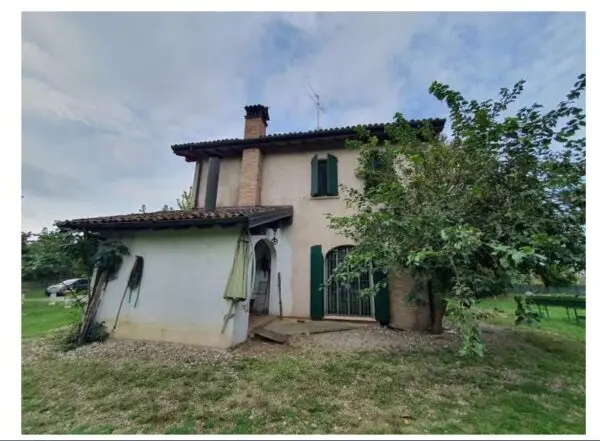 Appartamento via Paganelle Guerri 19, Carpi