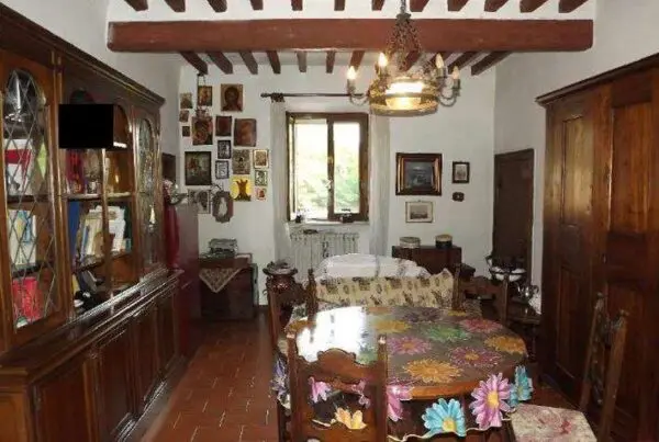 Stabile - Palazzo strada Langhirano 116, Parma