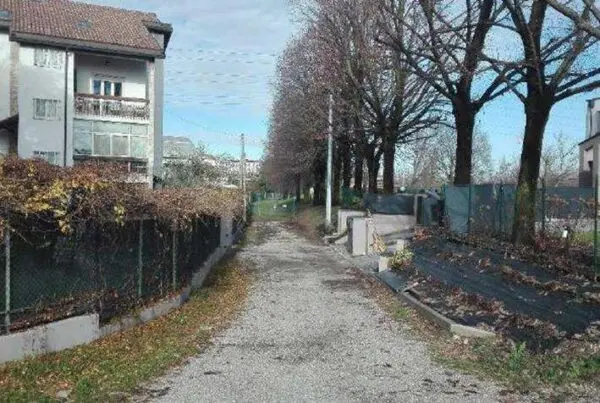 Stabile - Palazzo strada Langhirano 116, Parma