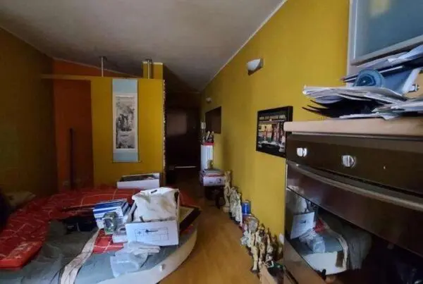 Appartamento via Commenda 56, Parma