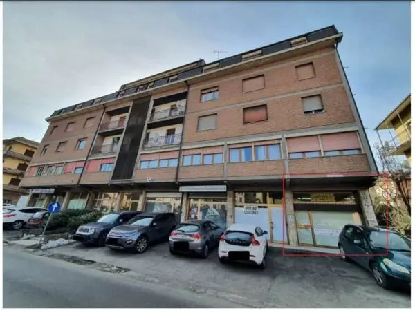 Negozio via Marchiani 54, Pavullo Nel Frignano