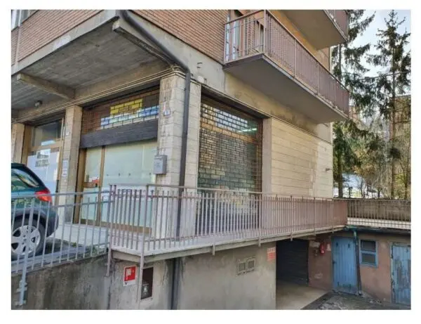 Negozio via Marchiani 54, Pavullo Nel Frignano