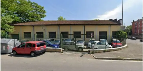 Capannone via Rita Levi Montalcini 34, Modena
