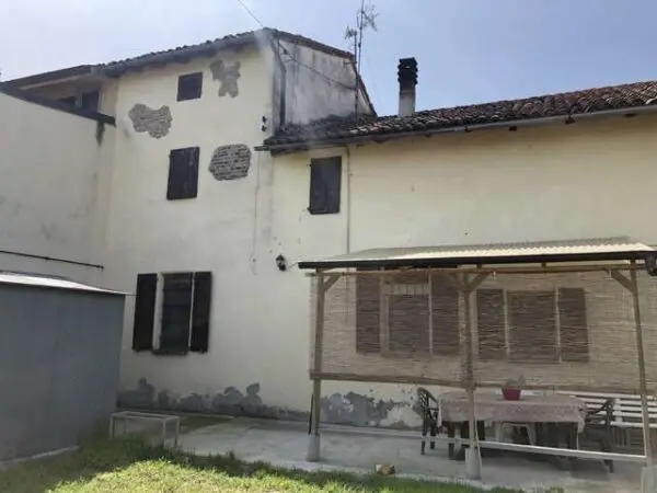 Casa Indipendente via Garani 5, Polesine Zibello