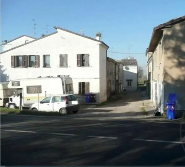 Appartamento via Provinciale Per Modena 124, Novi Di Modena