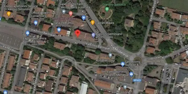 Negozio via Enrico Berlinguer 11/a, Spilamberto