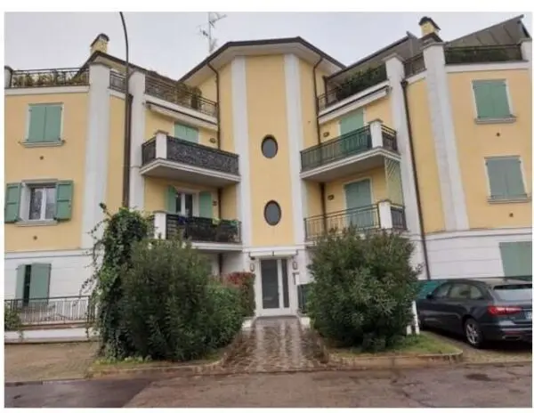 Appartamento 11, Carpi